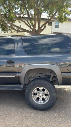 2004 Chevrolet Suburban
