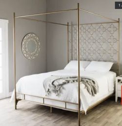 Gold Canopy Bed - Queen
