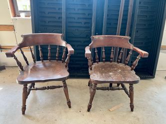 2 TEMPLE STUART Rockingham Maple Colonial Early American Captains Bow Chairs