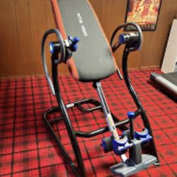 Iron Man a TIS 4000 inversion table