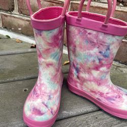 Child Size 7 Rain Boots