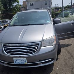 2016 Town And Country 