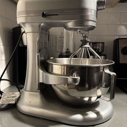 Kitchen aid like new