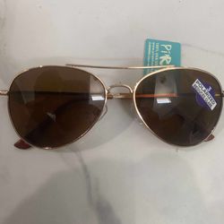 Piranha Polarized Reduces Glare Aviator Sunglasses Style # 62070