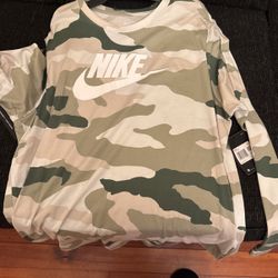 Nike Camo Long Sleeve Shirt 