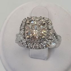 18k White Gold 4.10ctw 2.60ct Center Diamond Engagement Ring 