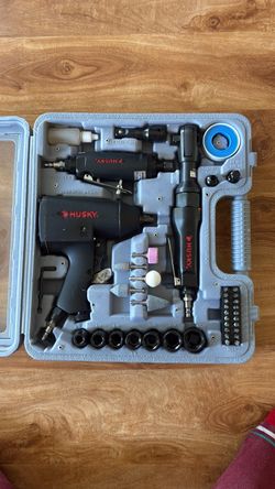 Unused Husky Air Tool Kit – 1/2” Impact, 3/8” Ratchet, Die Grinder + Sockets & Case
