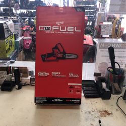 Milwaukee  Pruning Saw