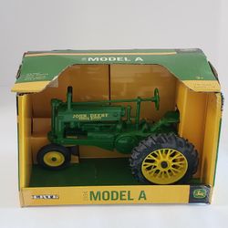 ERTL 1/16 Scale 1934 John Deere Model A Unstyled Tractor In Box