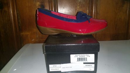 Brand new rain shoes size 7 1/2 $25