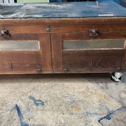 Vintage “Newtown” egg Incubator 