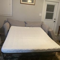Sofa End Bad