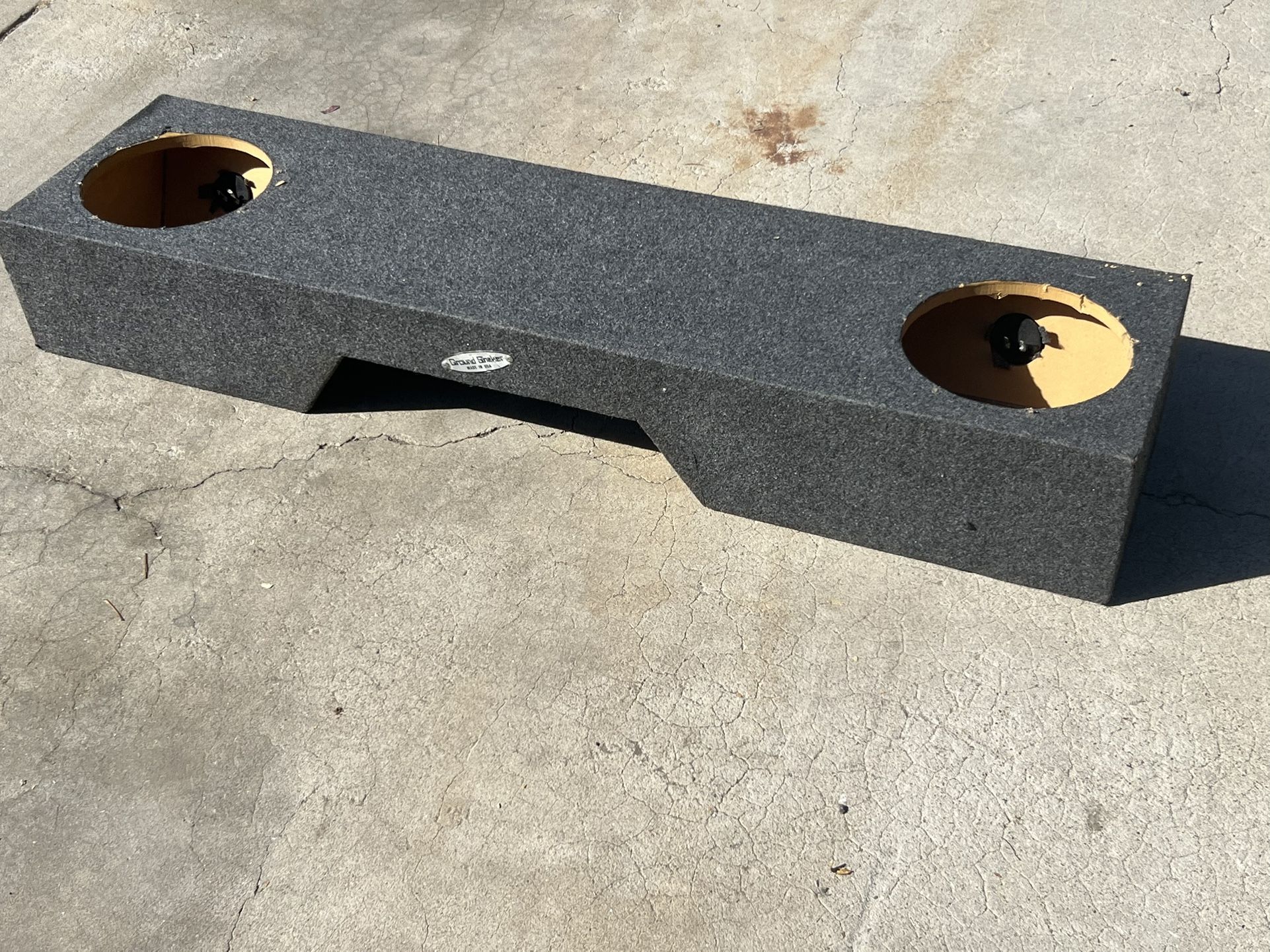 ($120 firm) 2/10s sub box for a 2007 to 13 Chevy / GMC Extended cab