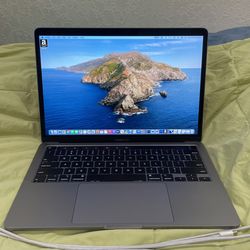 Apple MacBook Pro 13”