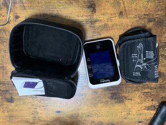 Blood pressure monitor + Cuff