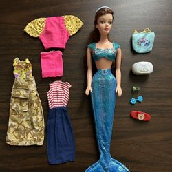 Disney Bell, Outfits And Accessories