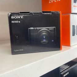 Sony Cyber shot RX VII 
