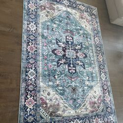 8ft Washable Rug 