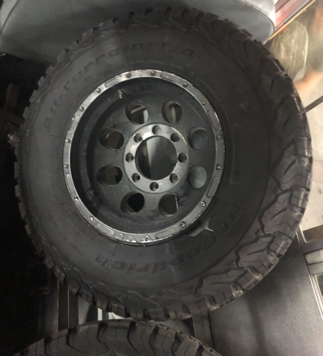 8 lugs wheels 16x10 ( NO TIRES)