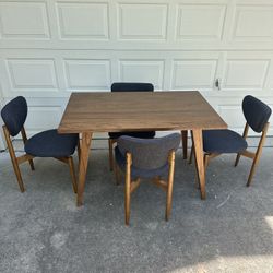 WEST ELM, 5-Piece Mid-Century Dining Set With 4 Fabric Upholstered Dining Chairs In dark blue!