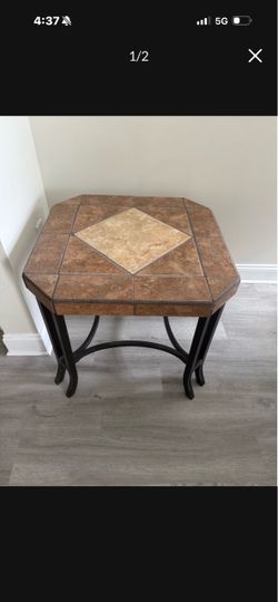 End table