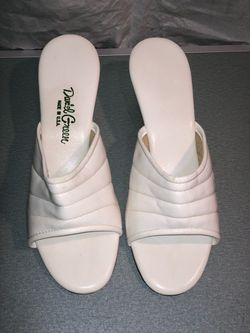 Daniel Green White Slide Slippers Sz 10