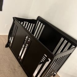 Baby Crib 