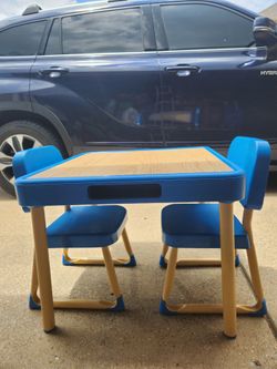 Fisher Price Vintage table and chairs