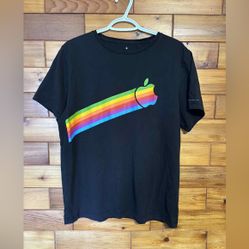 Apple Rainbow Logo Designed By Apple In California Black T-Shirt L Mens 
