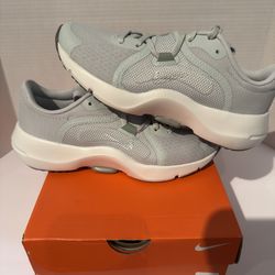 Nike Women’s In-season trainer 6.5W