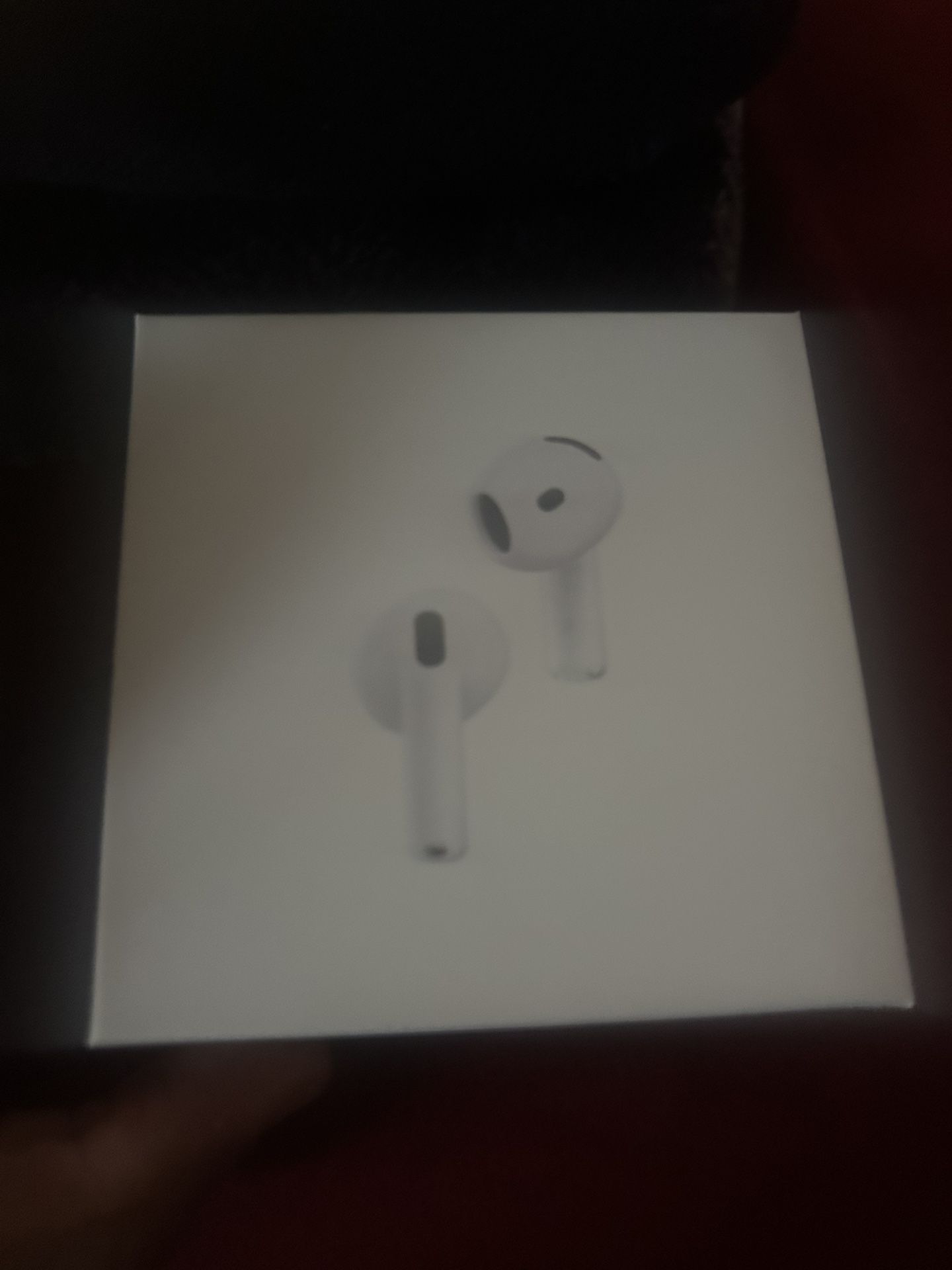 AirPods