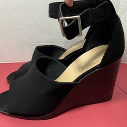 Ynot Black Peep Toe Wedges 