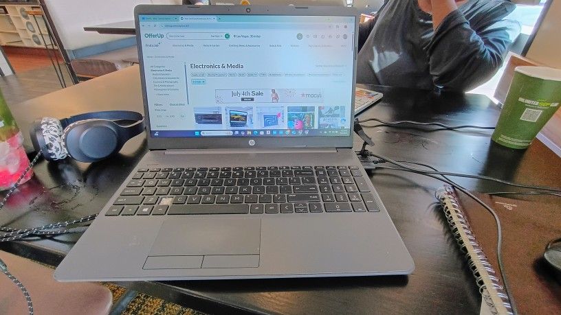 HP 255 G8 Notebook PC 4gb 128gb Memory W/Charger