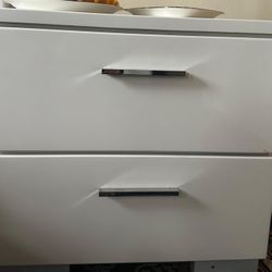 Bed, Bedside table and Fashion dressing table.