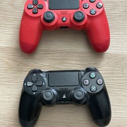 PS4 Controllers 