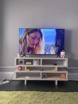 MOVING OUT SALE! TV STAND, NIGHT TABLE