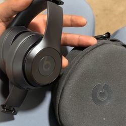 Beats Solo3s ($100 OBO‼️)