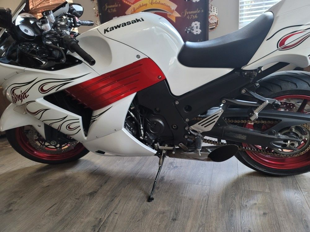 2007 Custom  Zx14 Limited Edition 