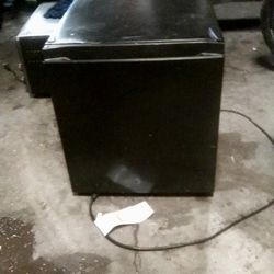 Mini Refrigerator 