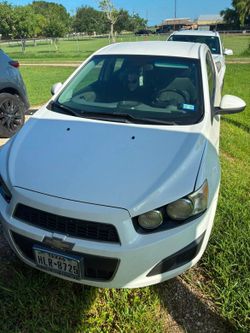 Chevy Sonic Lt 2012