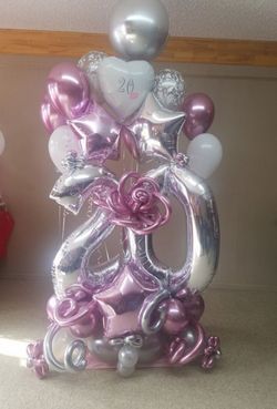 Large balloon bouquets