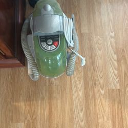 Bosses Spot Bot Carpet Shampooer