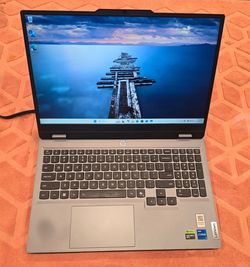 Lenovo LOQ 15IRX10 Gaming Laptop