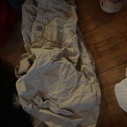 Men’s Shorts Size 34