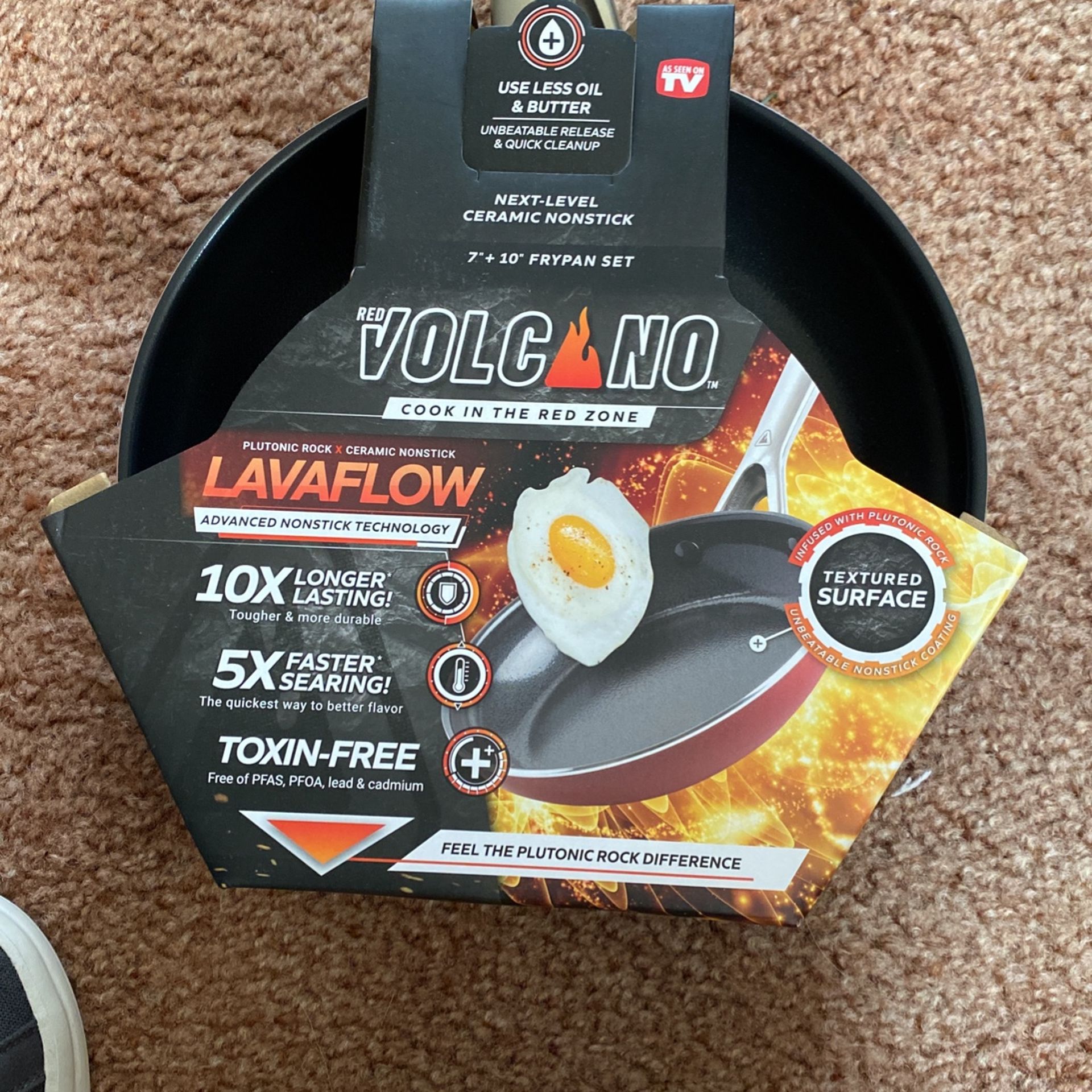 Red Volcano Cry Pam Set