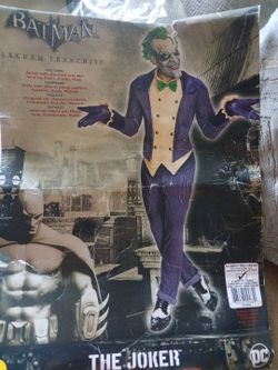 Costume