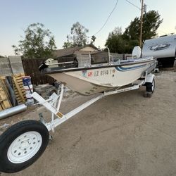 Grumman Aluminum Boat Fishing