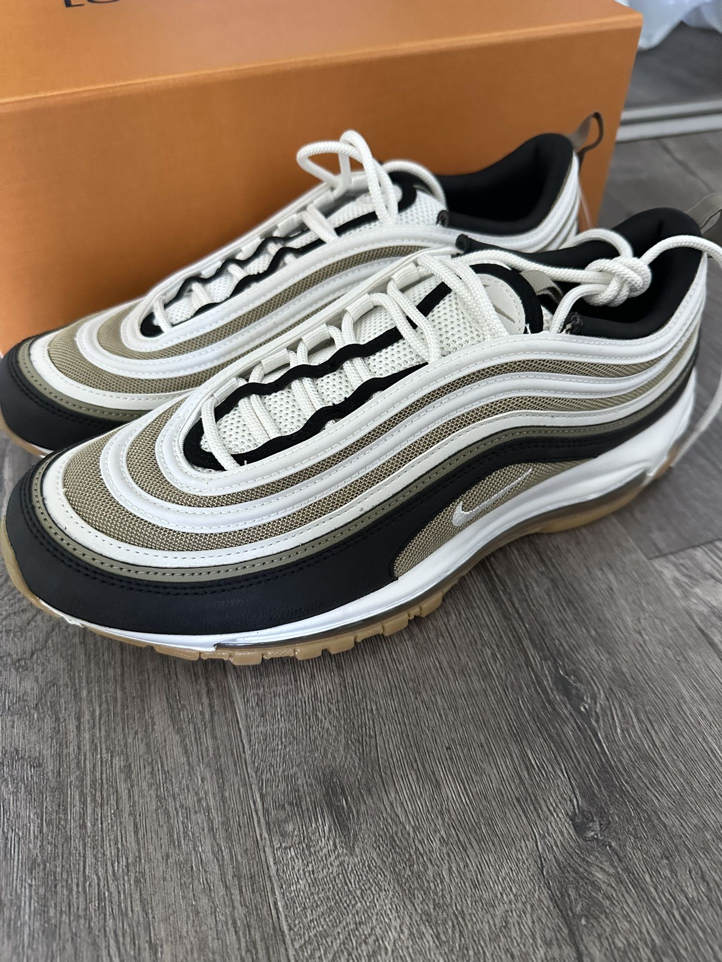 NEW Nike Air Max 97 Neutral Olive Summit White 921826-203 Men's Size 10