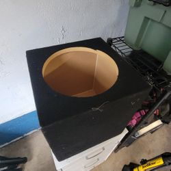 subwoofer box for 10inch sub 