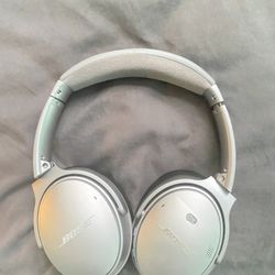 Bose Quiet Comfort 35 
